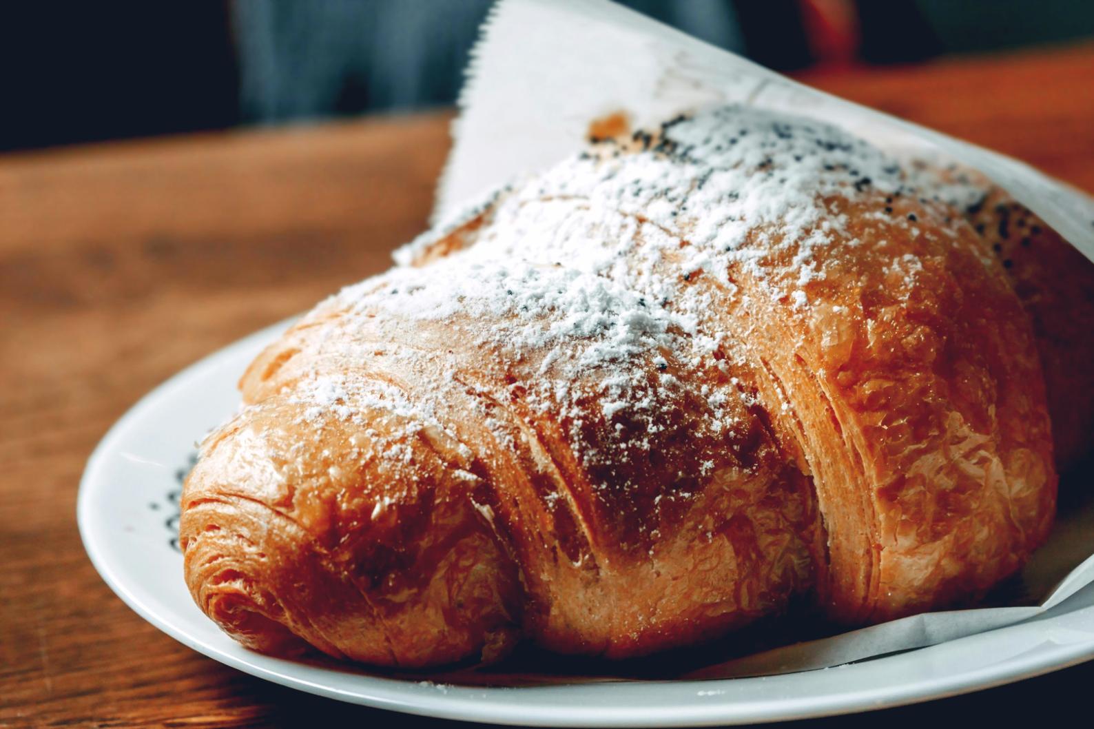 Процесс подготовки ингредиентов для веганских блюд на кухне